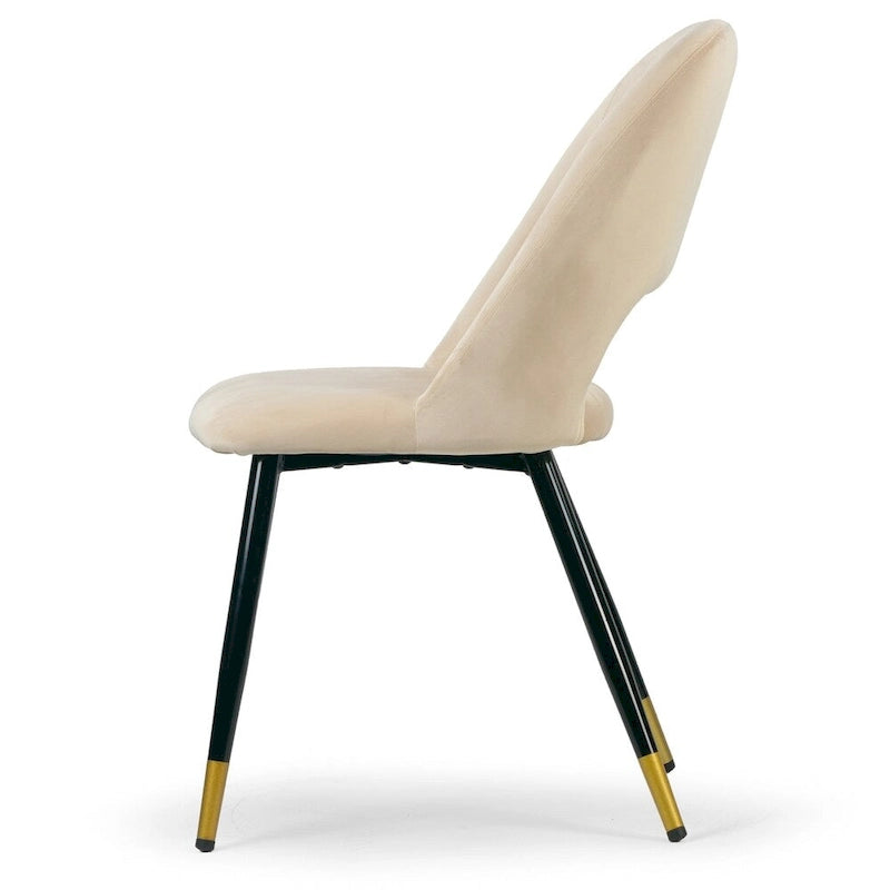 Chaise de salle à manger en velours beige avec pieds aux accents dorés